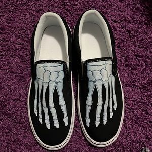Vans Custom Skeleton Slip-Ons